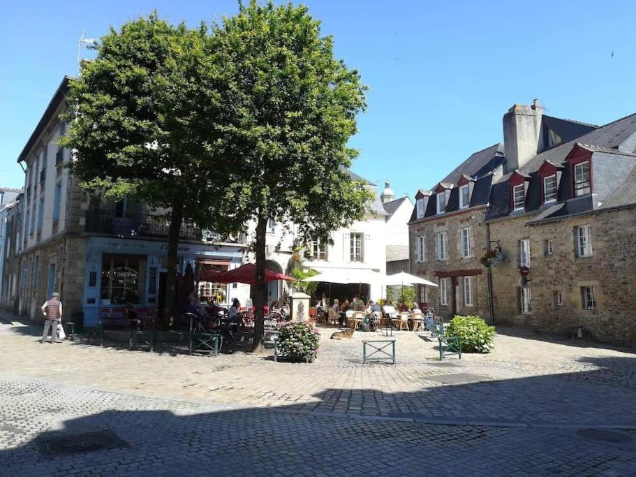 Elegant Studio Et Situation Exceptionnelle, La Maison Bleue D'Auray En Centre Historique Apartment ภายนอก รูปภาพ